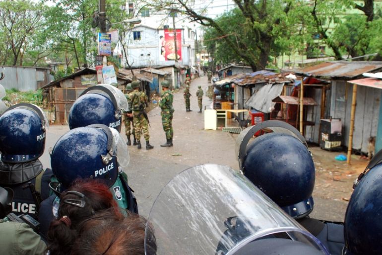 Bangladesh Army commandos take part in an anti-terror operation in Sylhet